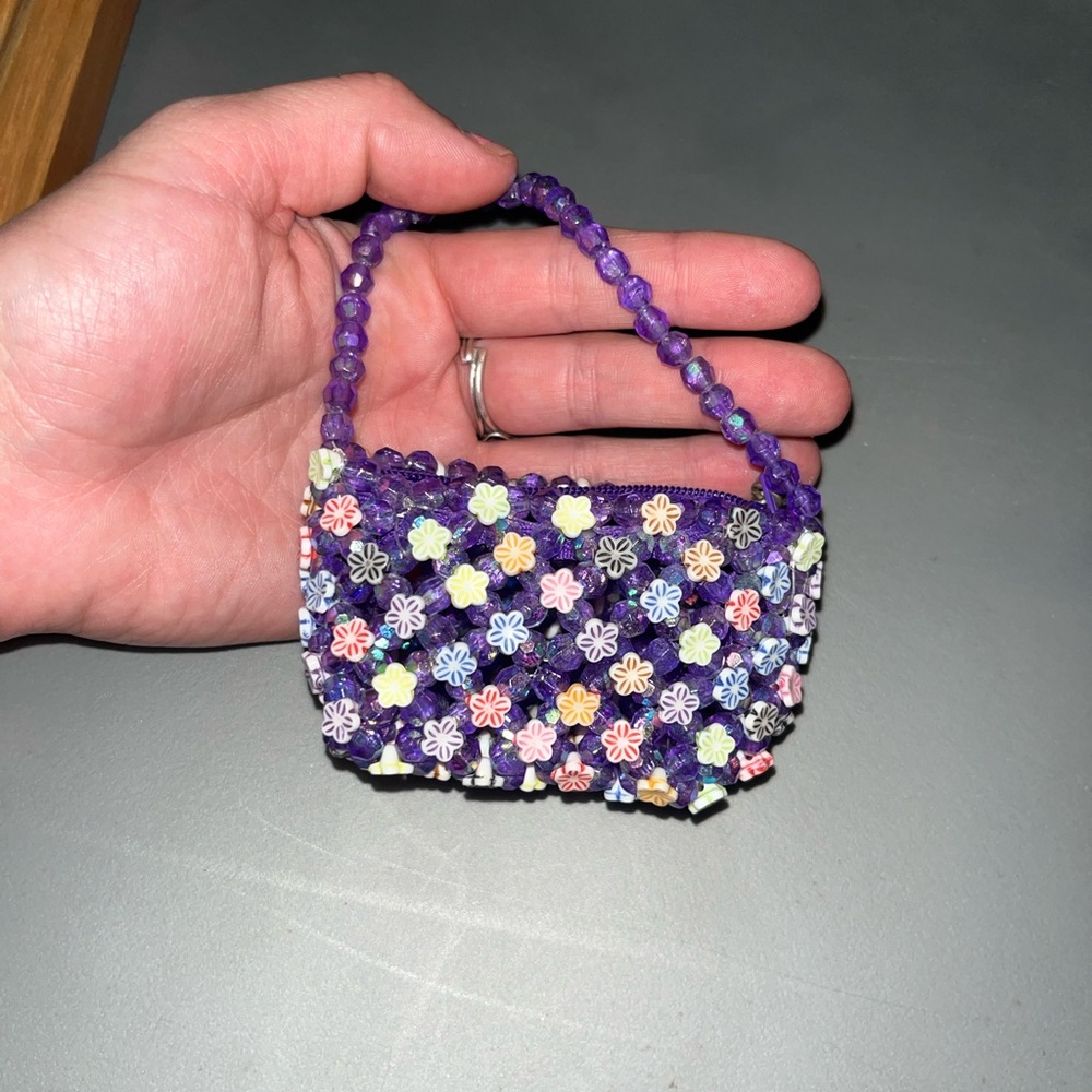 BEADED COIN PURSE Y2K